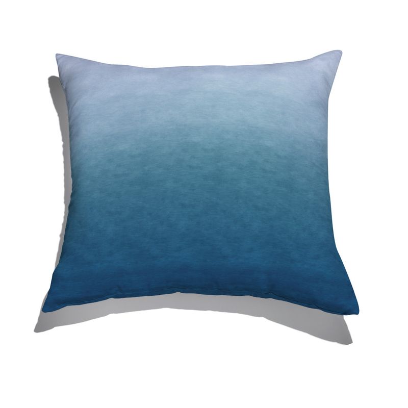 Almofada-de-Chao-Quadrada-Degrade-Trinchado-Azul-Marinho-03