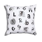 Almofada-de-Chao-Quadrada-Letras-Branco-e-Preto
