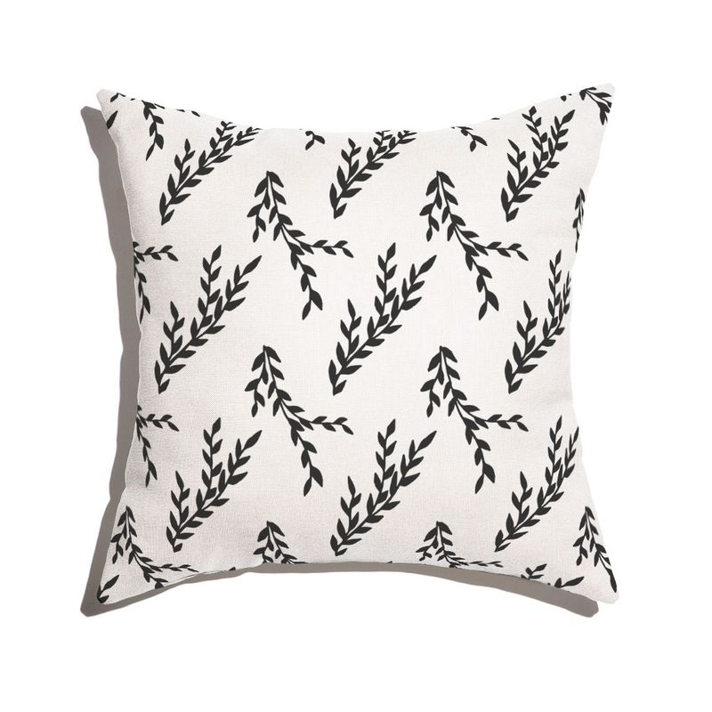 Capa-de-Almofada-Folhinhas-Pretas-I-Branco-e-Preto